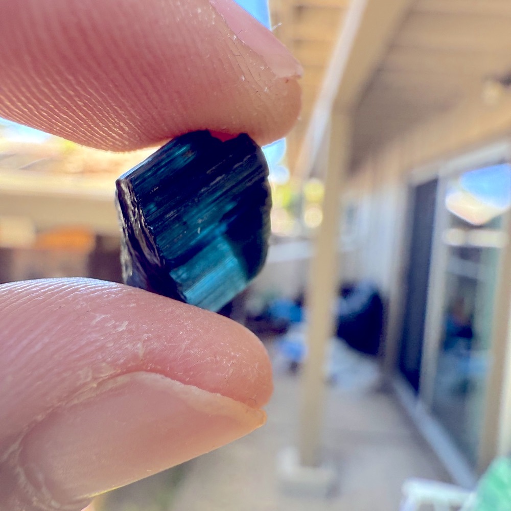 11 Carat Natural Indicolite Blue Tourmaline Crystal From Kunar Afghanistan - Picture 4 of 12
